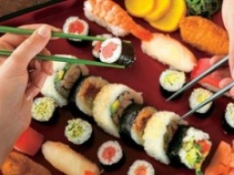 Как правильно употреблять суши