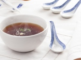 Мисо-суп с грибами и тофу